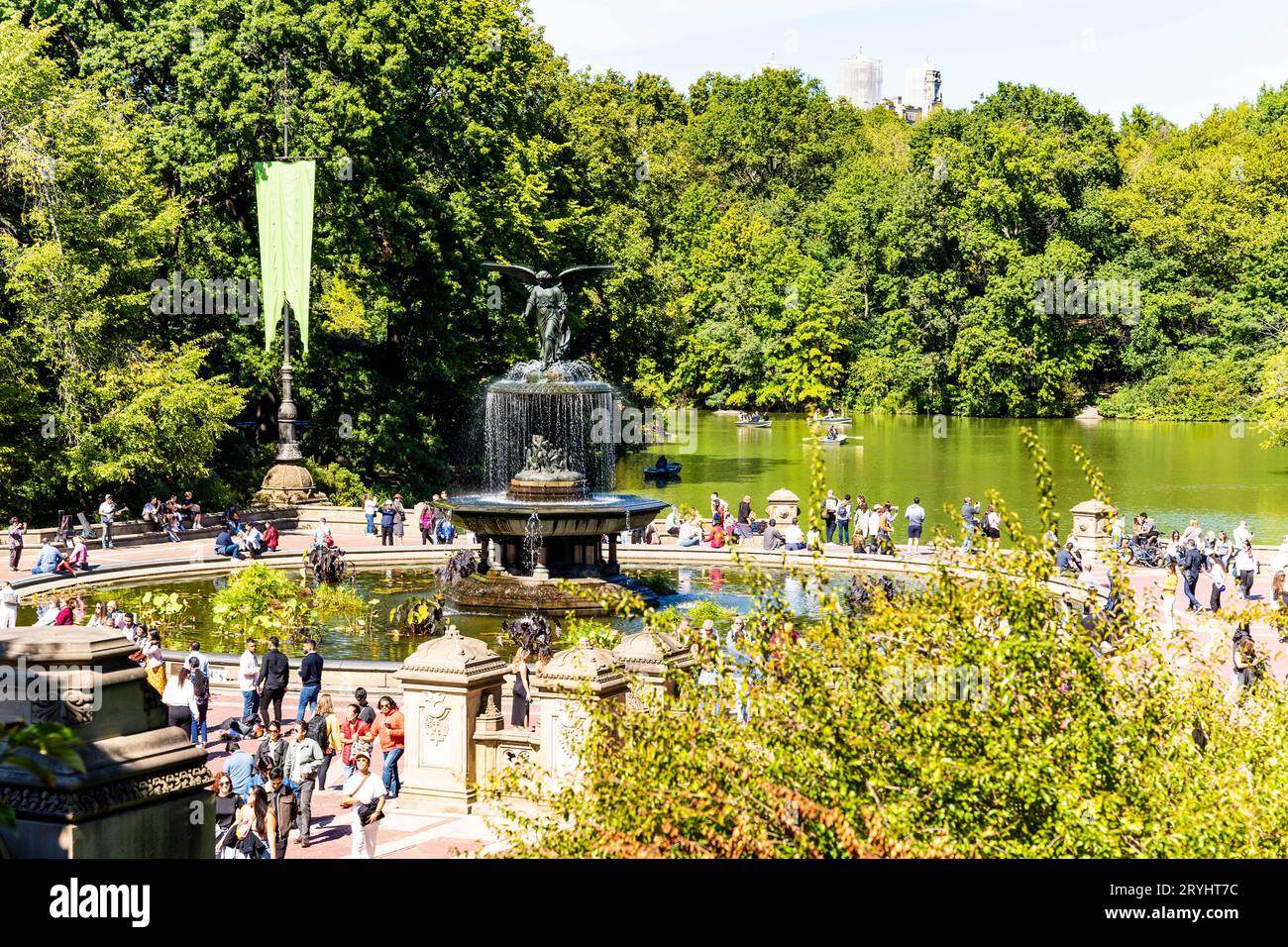 People having fun and relax in Bethesda Terrace, Central Park, upper Manhattan, New York city, USA Stock Photo