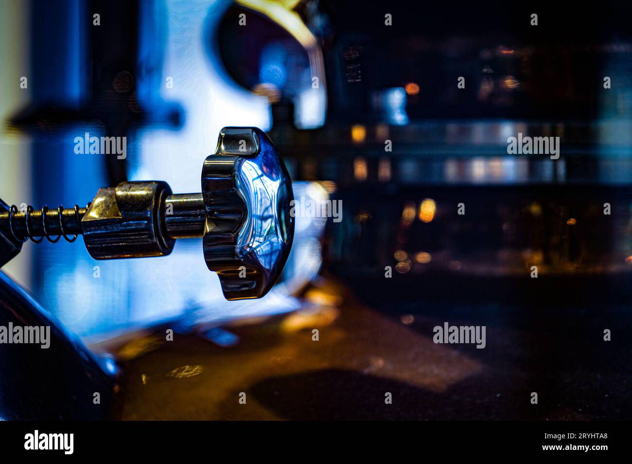 Screw and piping hires stock photography and images Alamy