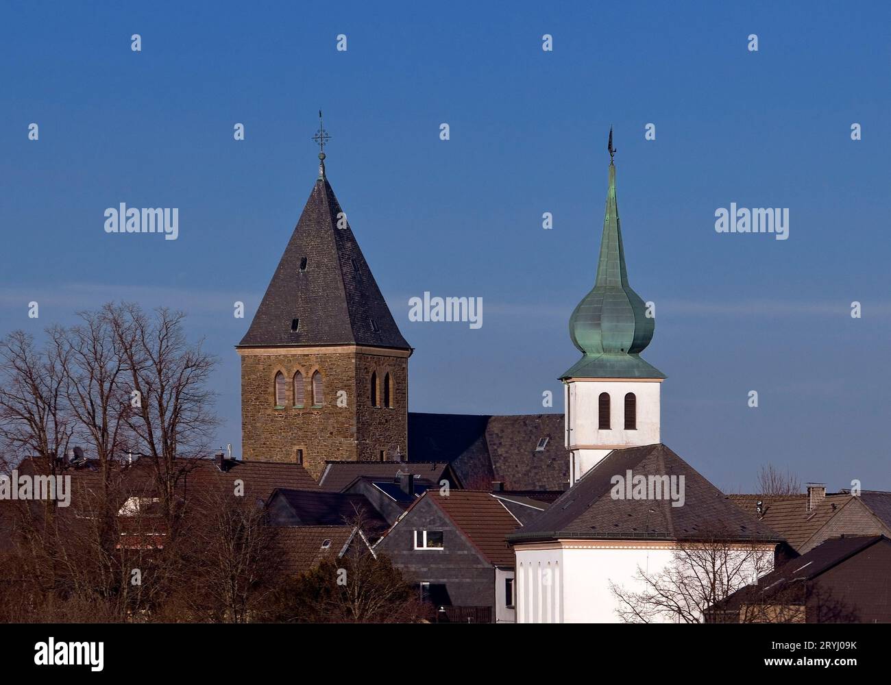 Die katholische Pfarrkirche St. Jakobus und die evangelische
