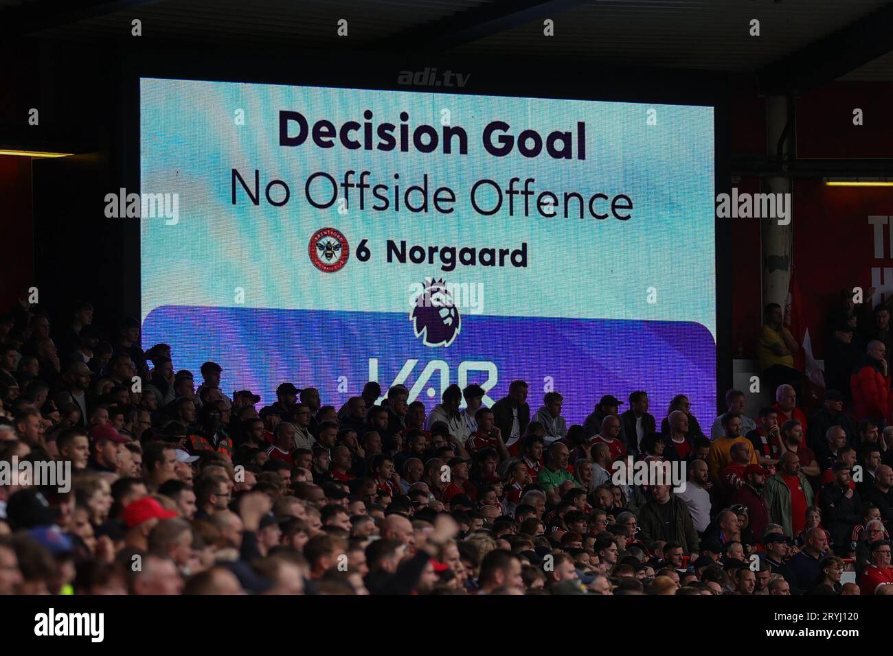 The big screen displays the VAR decision during the Premier League ...