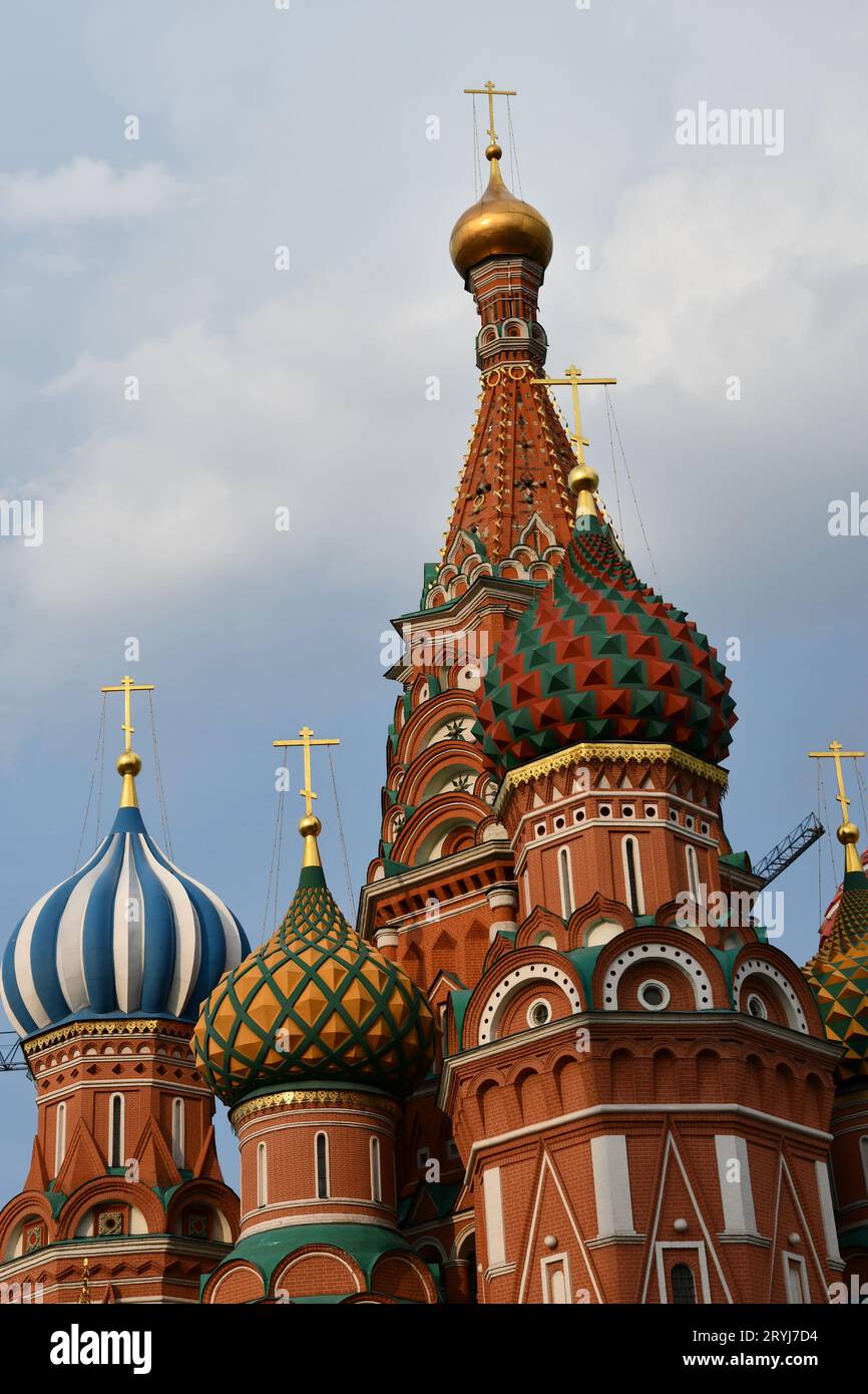 HD formatda katta dildo