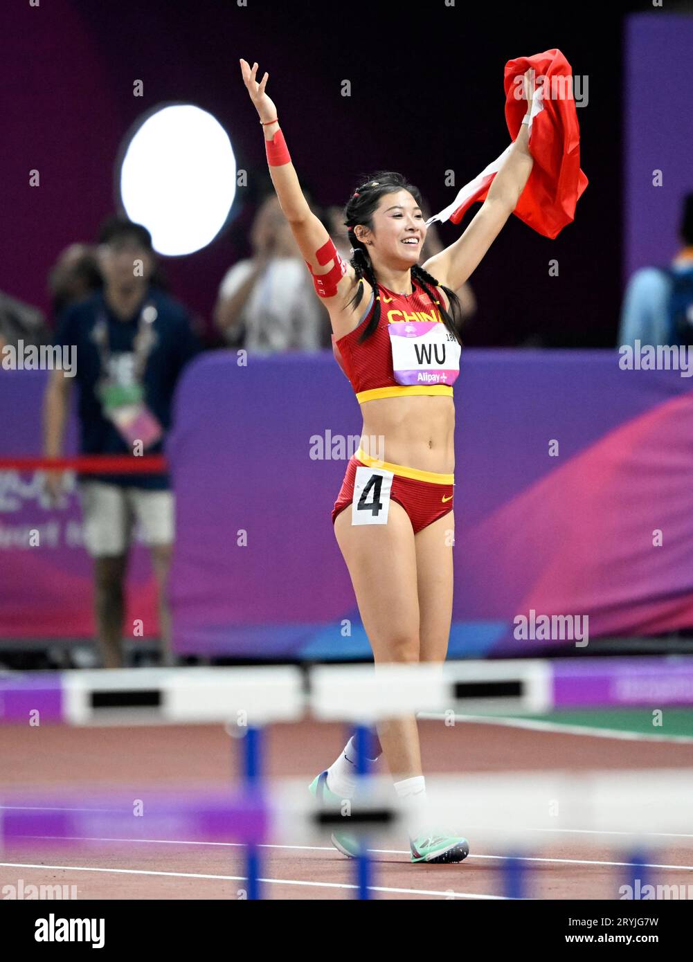 hangzhou-china-s-zhejiang-province-1st-oct-2023-wu-yanni-of-china