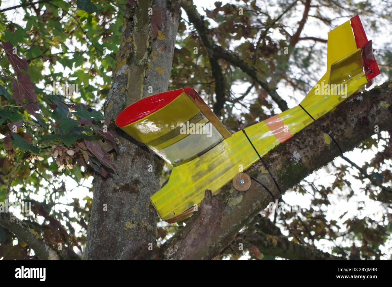 crashed-model-plane-stock-photo-alamy