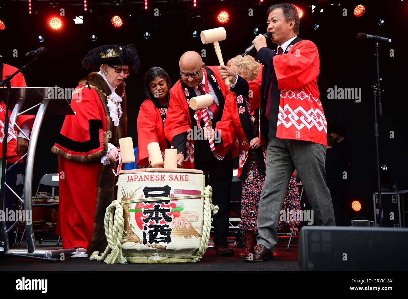 London, UK. 1st Oct, 2023. Opening Ceremony at the Japan Matsuri Festival is back in Trafalgar Square, London, UK, for Japanese culture, dances, performances, foods, and drinks. Credit: See Li/Picture Capital/Alamy Live News Stock Photo