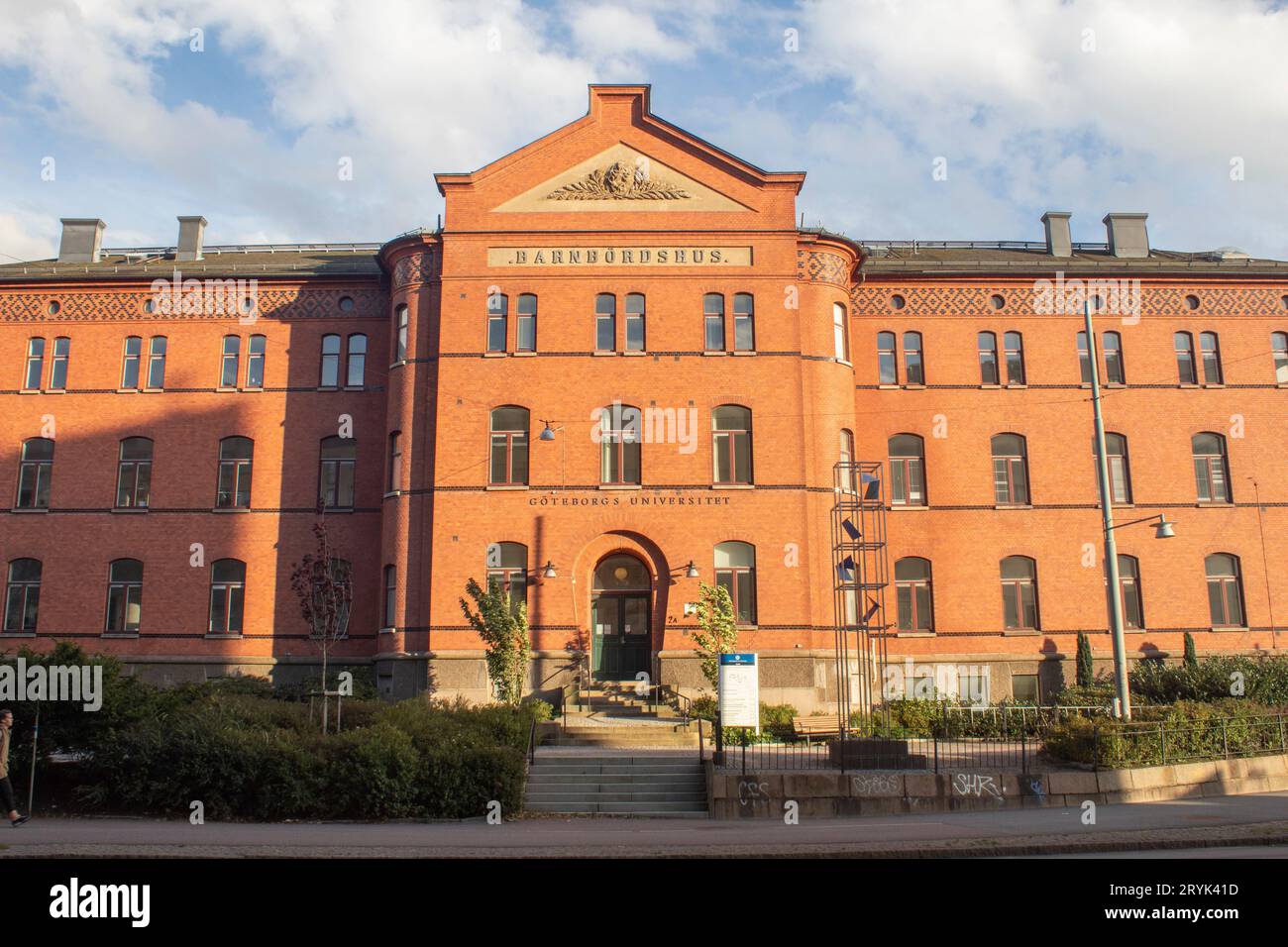 Gothenburg Children's Hospital barnbördshus form hospital