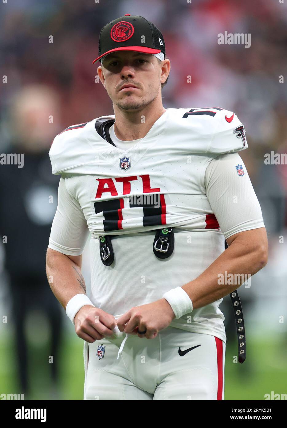 Logan woodside falcons hi-res stock photography and images - Alamy