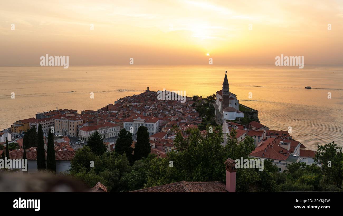 Sunset Over Piran Slovenia Hi res Stock Photography And Images Alamy sunset-over-piran-slovenia-hi-res-stock-photography-and-images-alamy