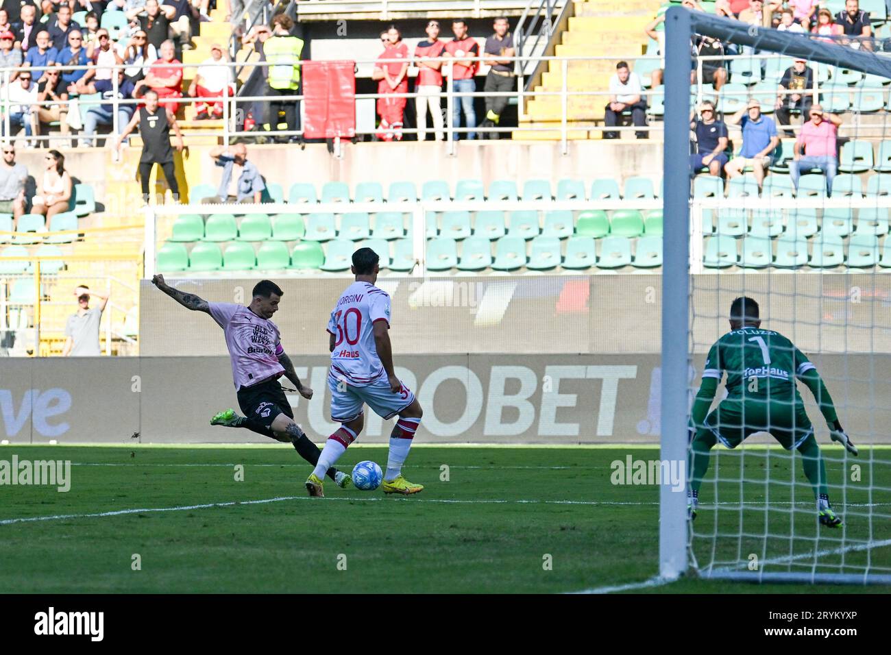 Palermo, Italy. 01st Oct, 2023. Palermo F.C.â&#x80;&#x99;s Matteo Brunori and F.C. Sudtirolâ&#x80;&#x99;s Andrea Giorgini during the Italian Serie BKT soccer match Palermo F.C. vs. F.C. Sudtirol at the Renzo Barbera Stadium, Palermo, Italy, 1st of October 2023 Credit: Independent Photo Agency/Alamy Live News Stock Photo