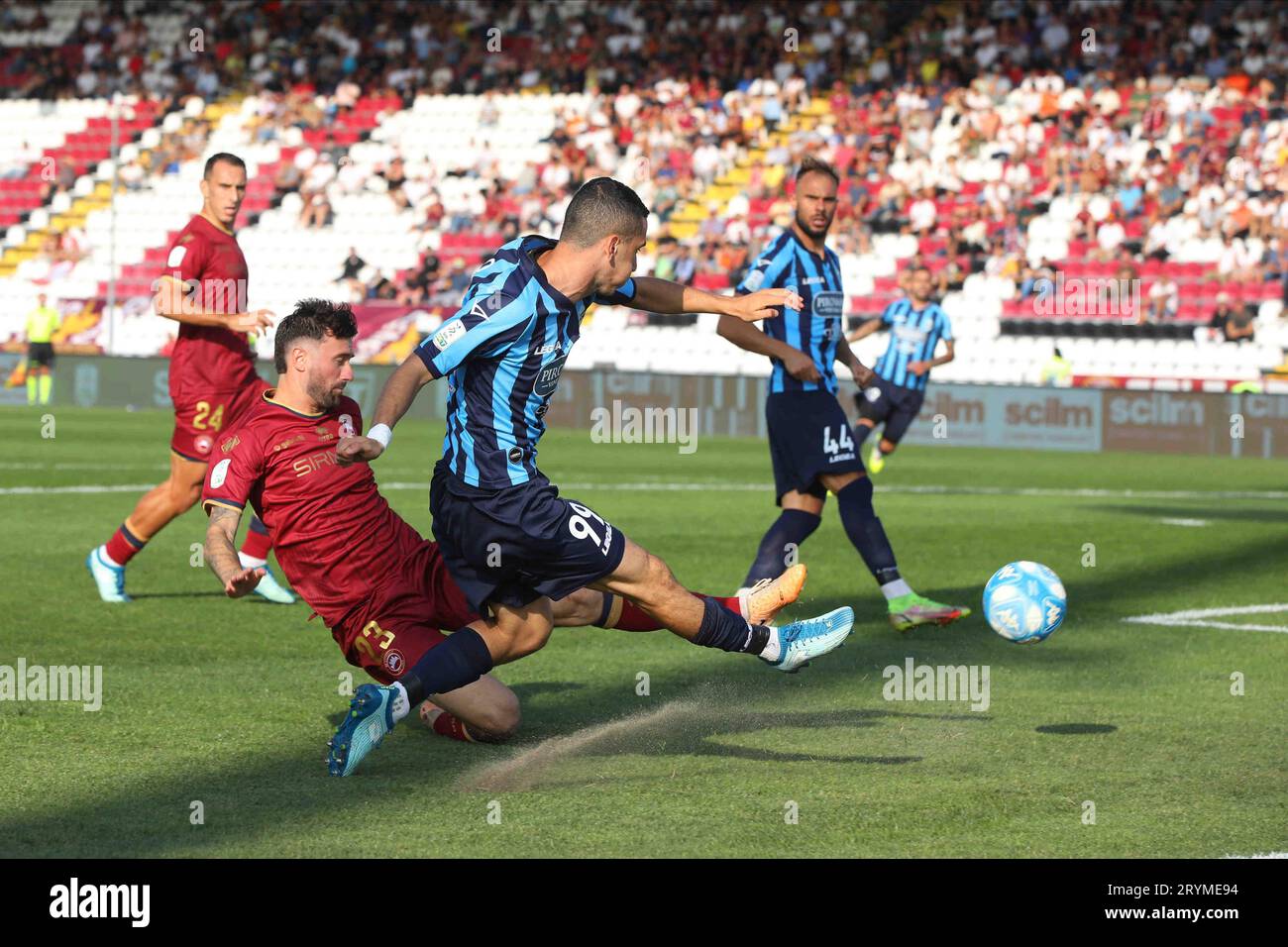 Nicolo Buso (Lecco) and Simone Branca (Cittadella) during the Serie B ...