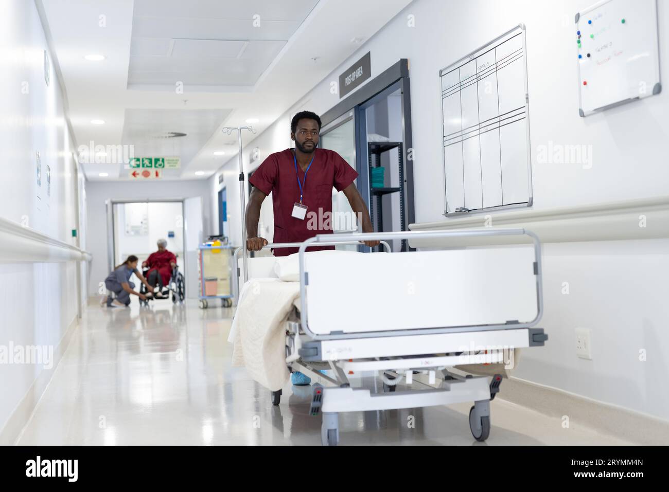 African hospital empty bed hi-res stock photography and images - Alamy