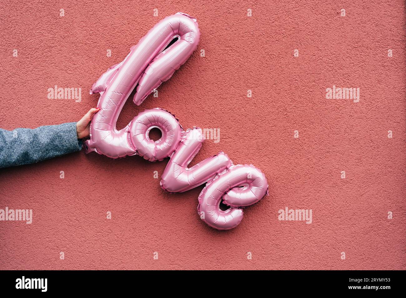 3d Render Pink HELLO Balloon Phrase On Pink Background Stock Photo