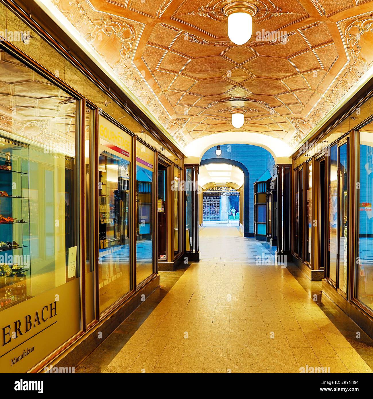 Interior view of Specks Hof, barrelvaulted passageway with embossed