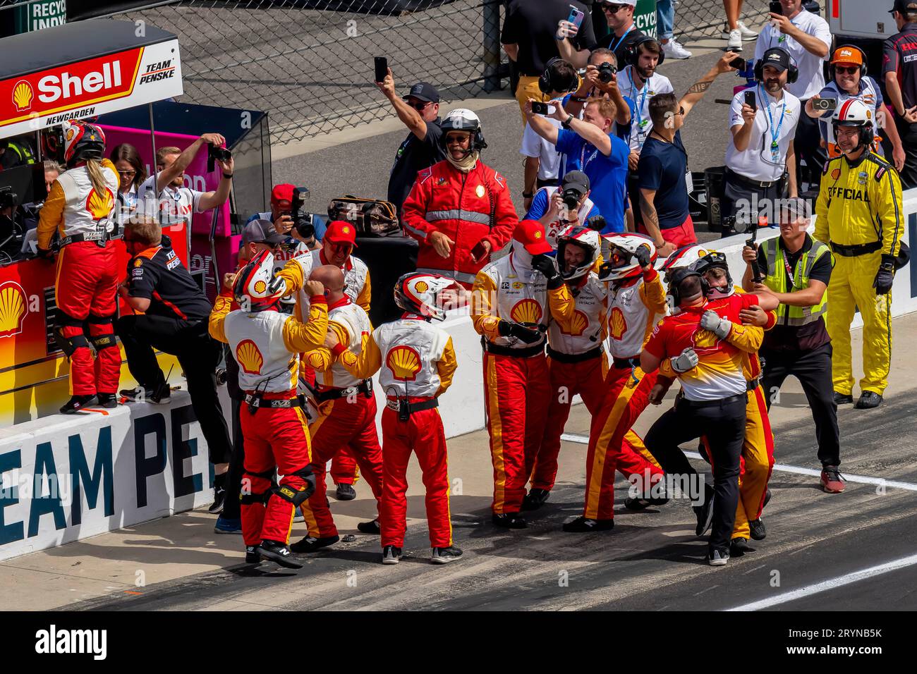 28 Indiana Driver racer indycar hi-res stock photography and images - Alamy