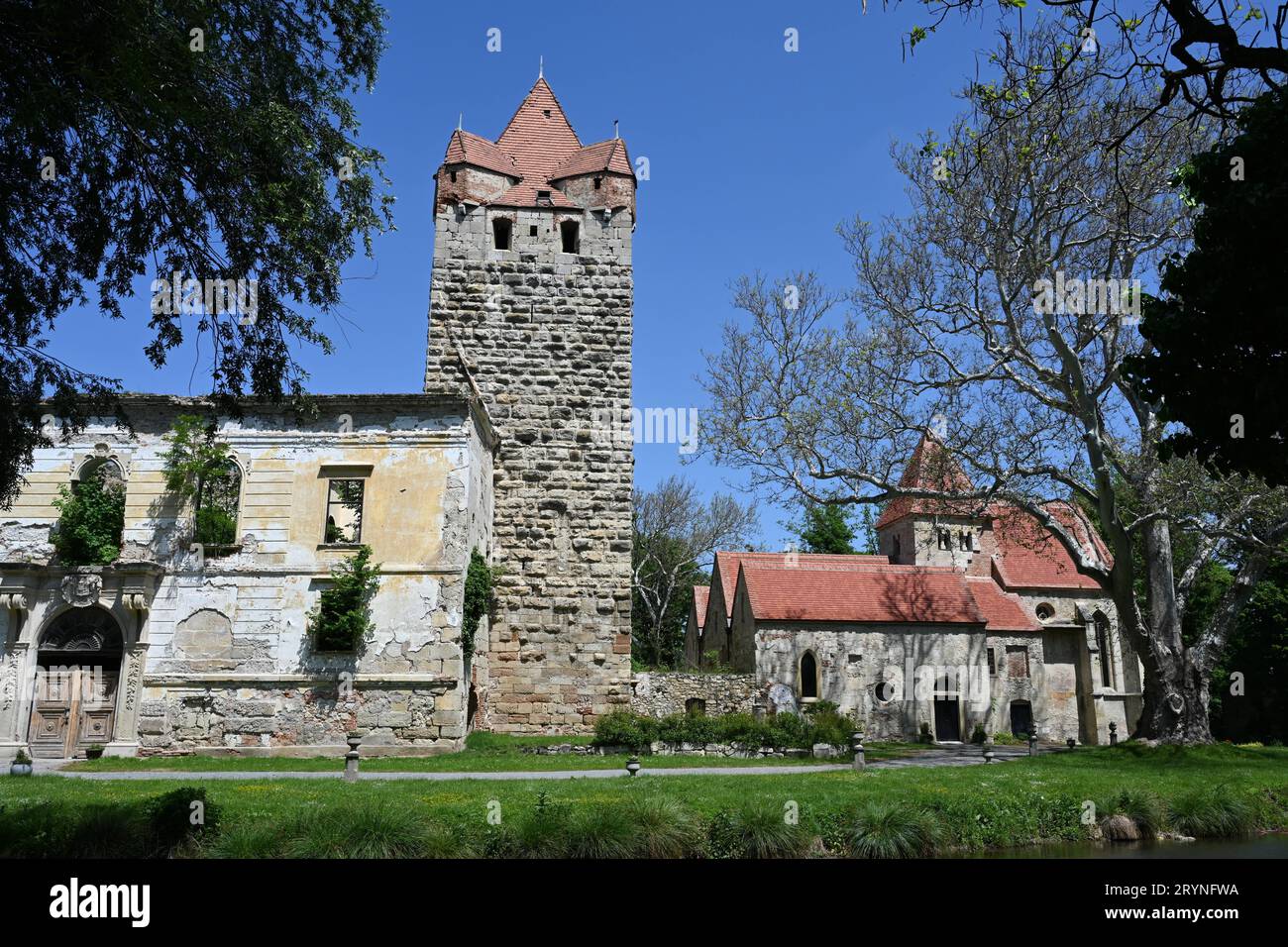 Caste Ruin Pottendorf, Austria Stock Photo - Alamy