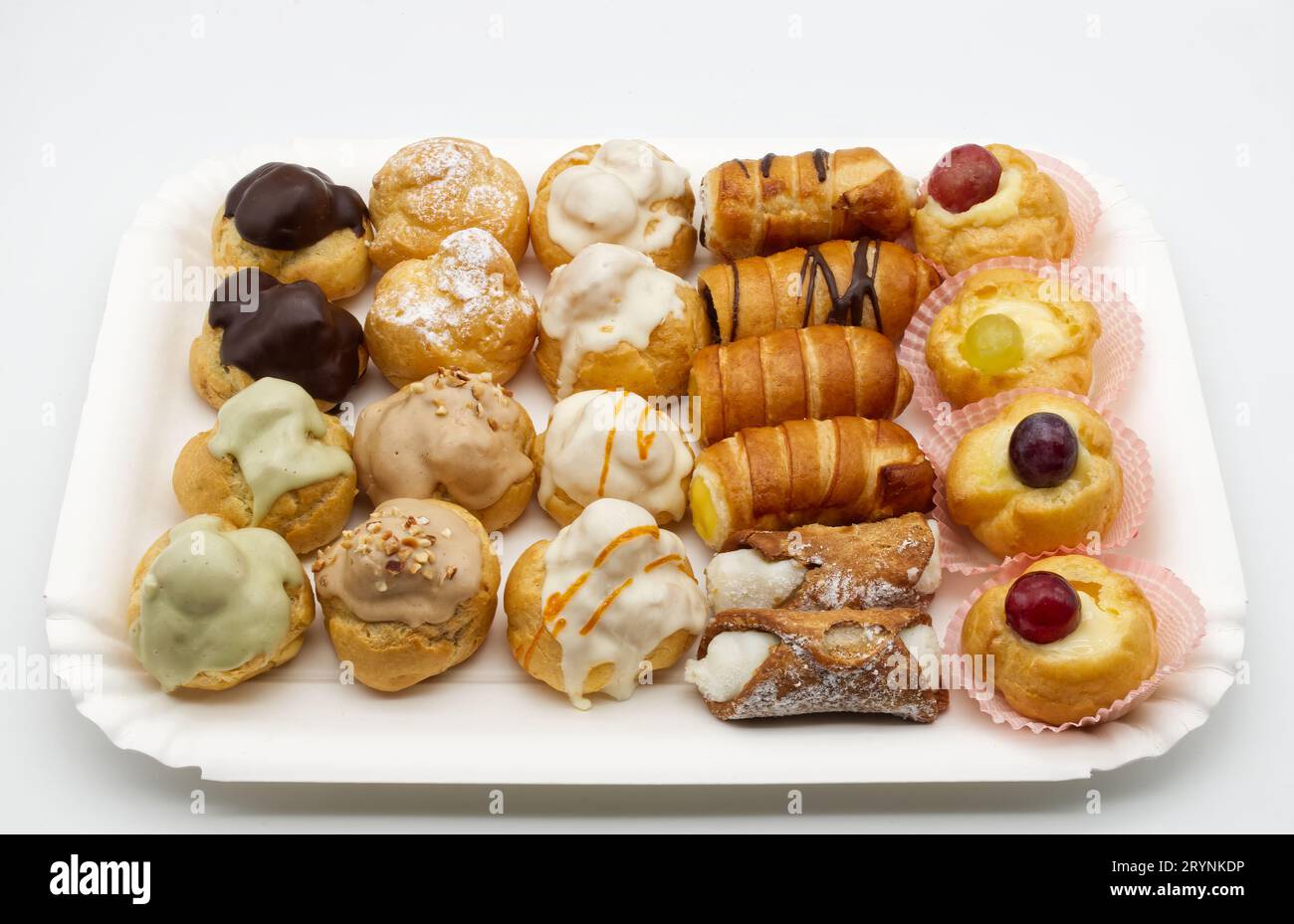 Mignon High Pastry Hi res Stock Photography And Images Alamy mignon-high-pastry-hi-res-stock-photography-and-images-alamy
