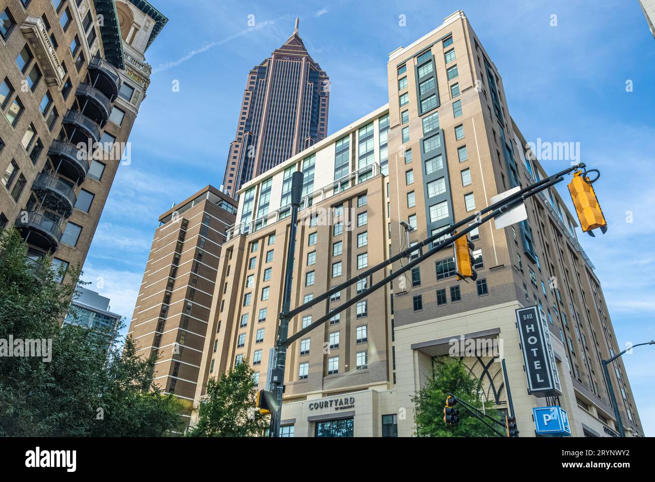 Peachtree street hi-res stock photography and images - Alamy