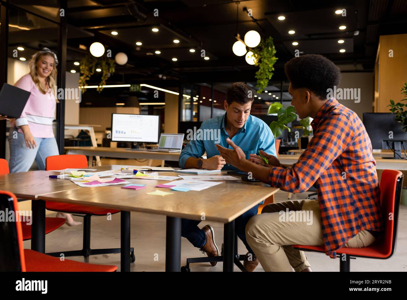 Diverse male colleagues hi-res stock photography and images - Alamy