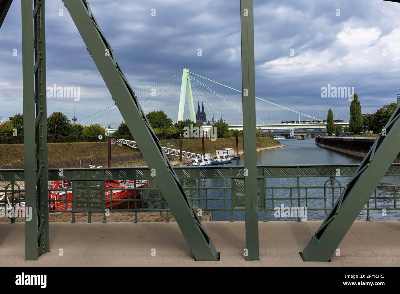 View from pivot bridge hi-res stock photography and images - Alamy
