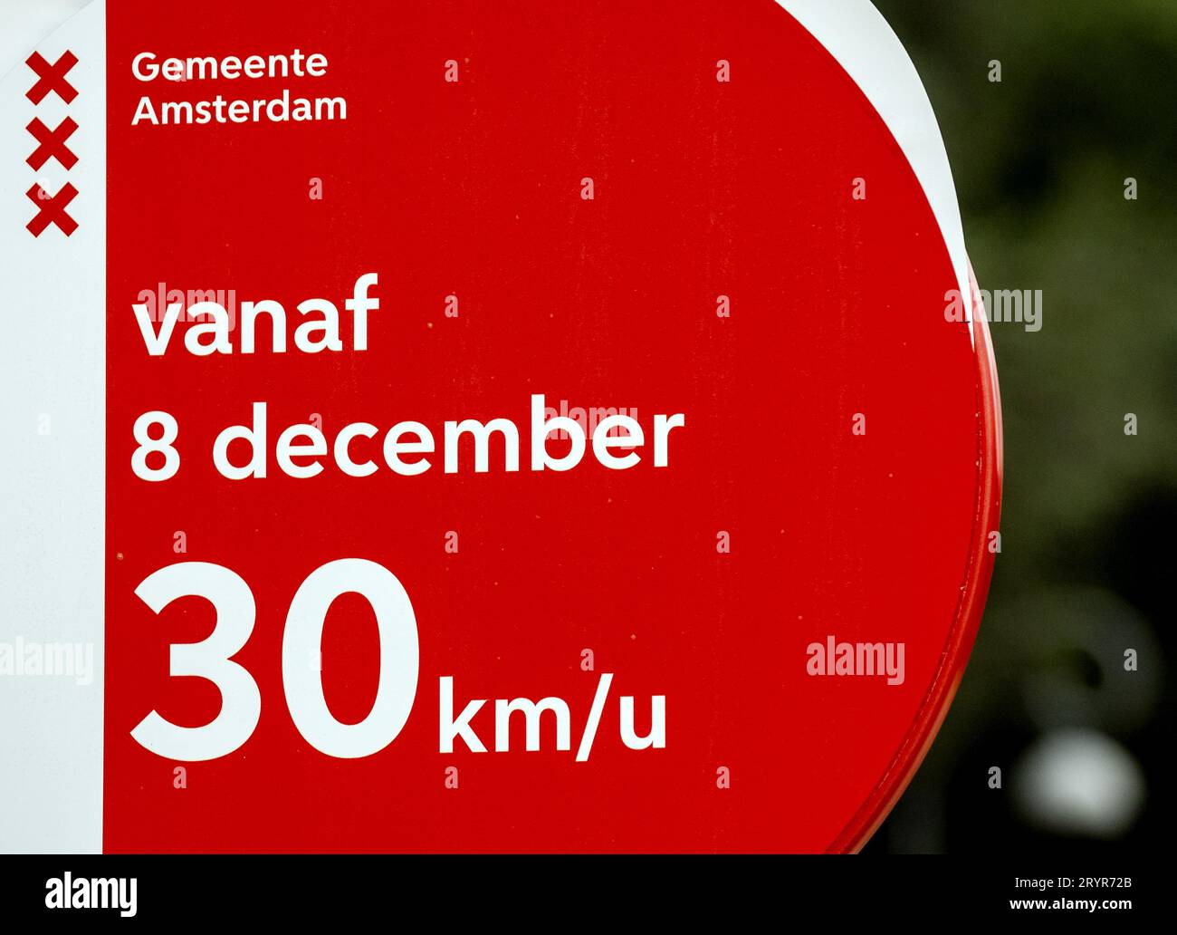 AMSTERDAM Amsterdam is preparing to introduce the speed limit of 30