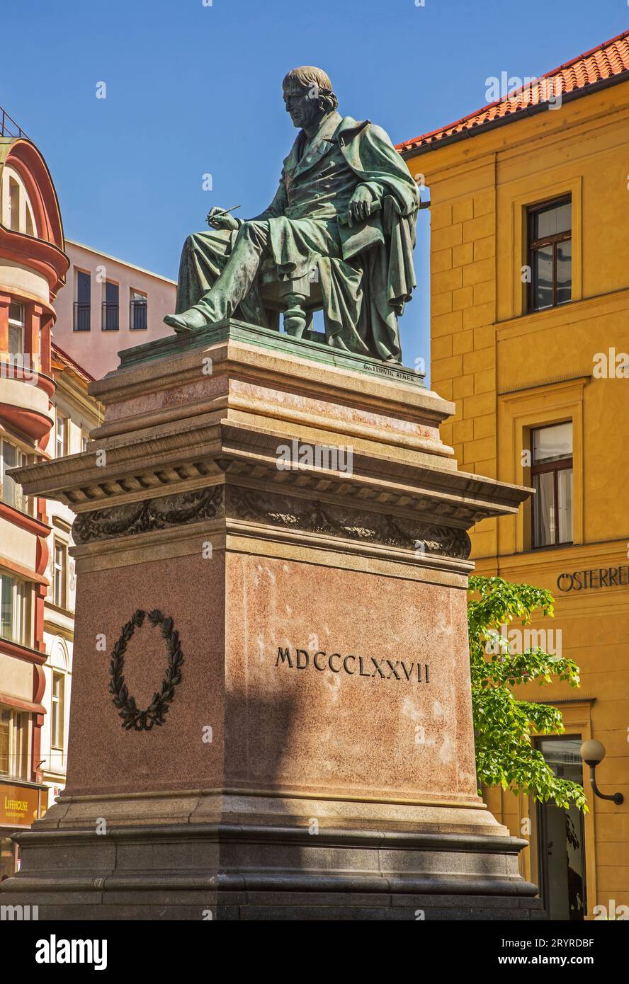 Statue Of Josef Jungmann Hi res Stock Photography And Images Alamy statue-of-josef-jungmann-hi-res-stock-photography-and-images-alamy