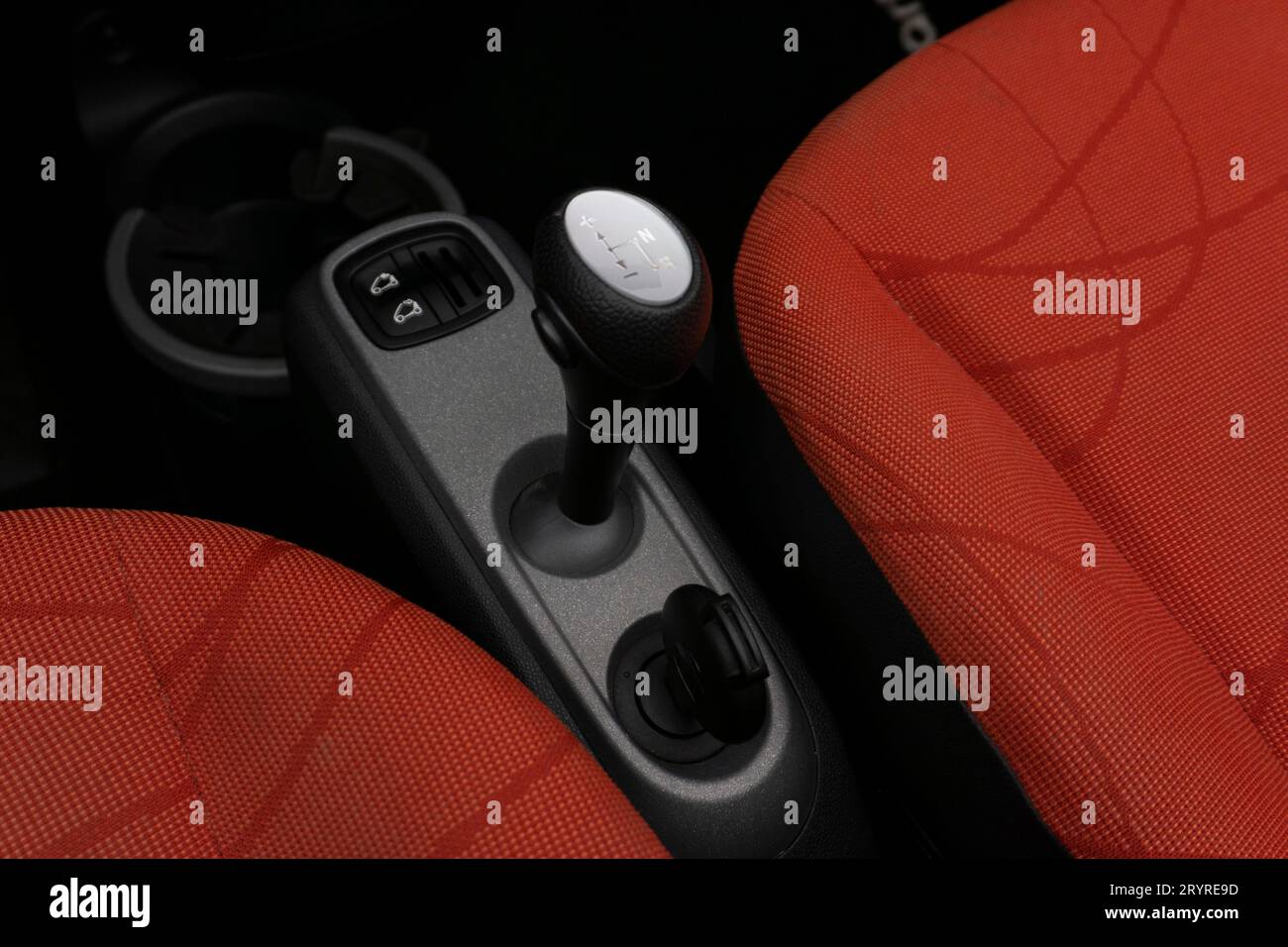 Smart ForTwo gear selector, automatic transmission, red cloth seats, center  console in plastic, compact urban car Stock Photo - Alamy