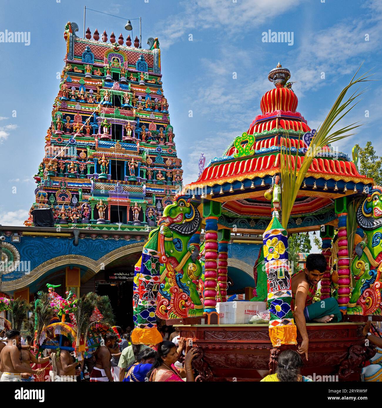 Hindus at the temple festival in front of the Hindu temple Sri Kamadchi