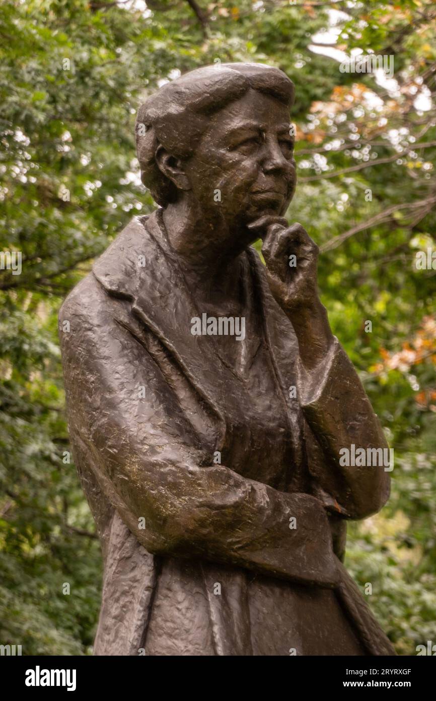 Eleanor Roosevelt Memorial in Riverside Park on the upper westside of Manhattan NYC Stock Photo