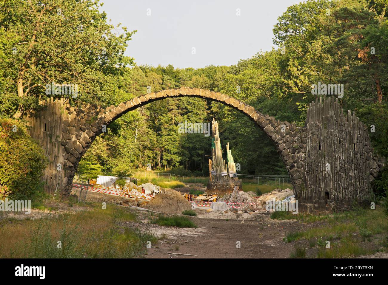Bridge of Devil (Rakotzbrucke) over Rakotzsee lake at Park Kromlau near Gablenz. Germany Stock Photo