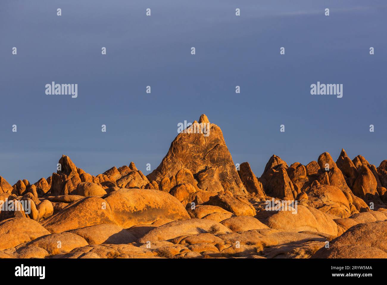 Hiking in the Sierra Nevada, a high mountain range in California, USA Stock Photo