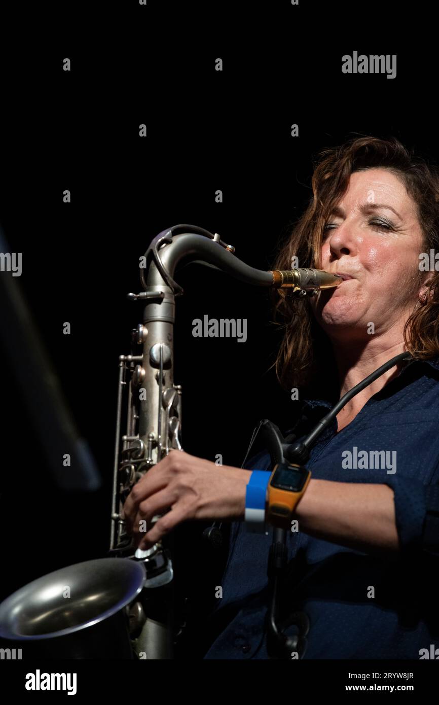 Tori Freestone playing tenor sax in duo with Alcyona Mick on piano, live at Scarborough Jazz Festival 2023 Stock Photo