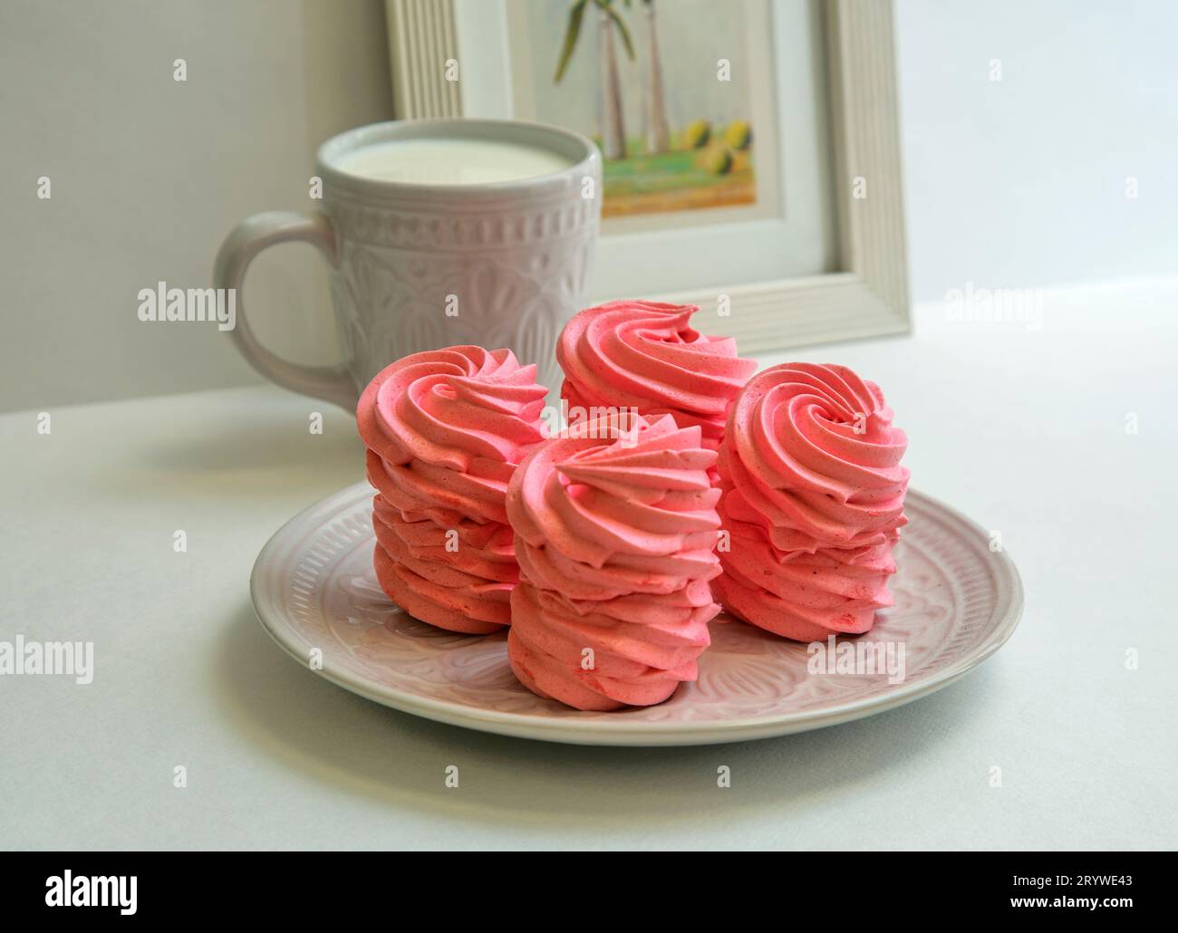 Pink zefir hi-res stock photography and images - Alamy