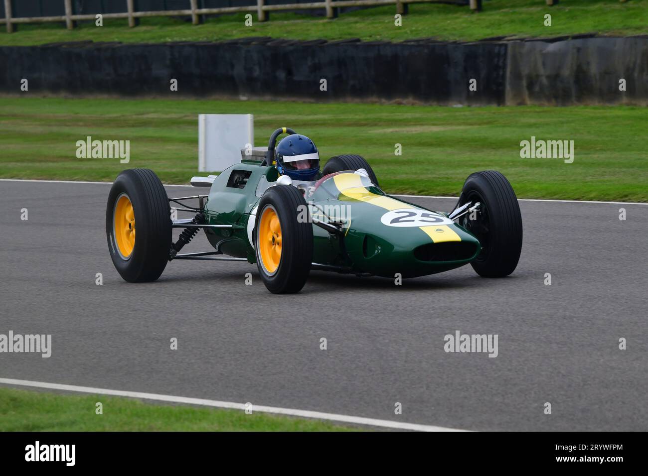 Andy Middlehurst, Lotus-Climax 25, Glover Trophy, a 25 minute race for ...