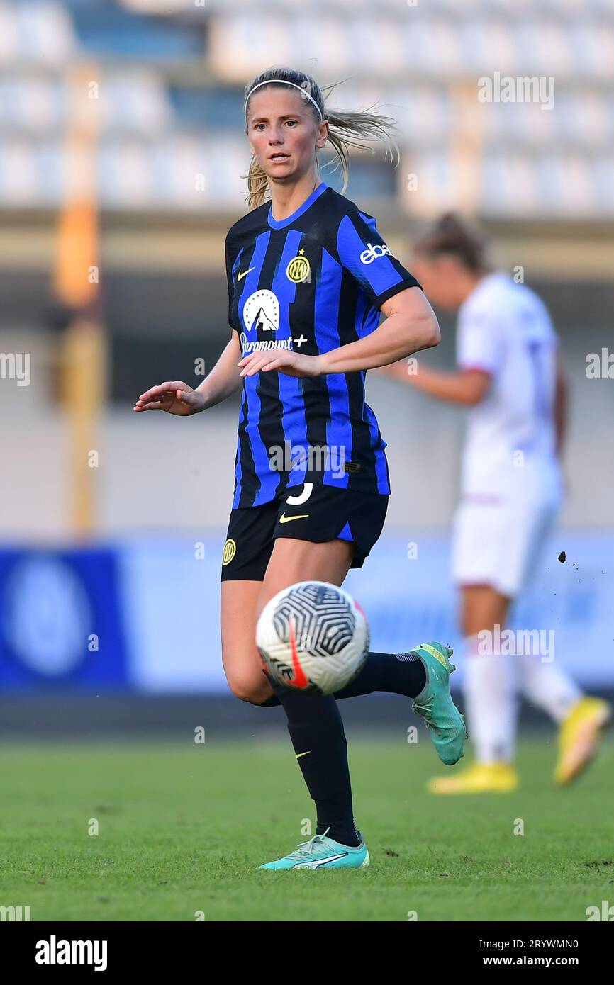 Veronica Boquete (AC Milan) and Sara Baldi (ACF Fiorentina Femminile)  during AC Milan vs ACF Fiorentina fem - Photo .LiveMedia/Francesco  Scaccianoce Stock Photo - Alamy