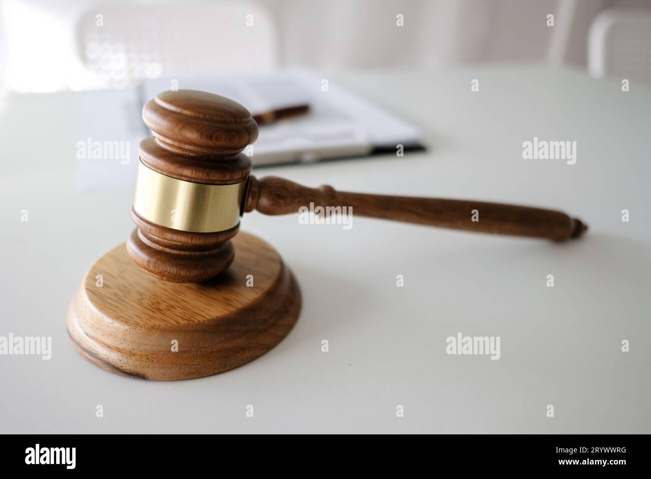Male judge book table hi-res stock photography and images - Alamy