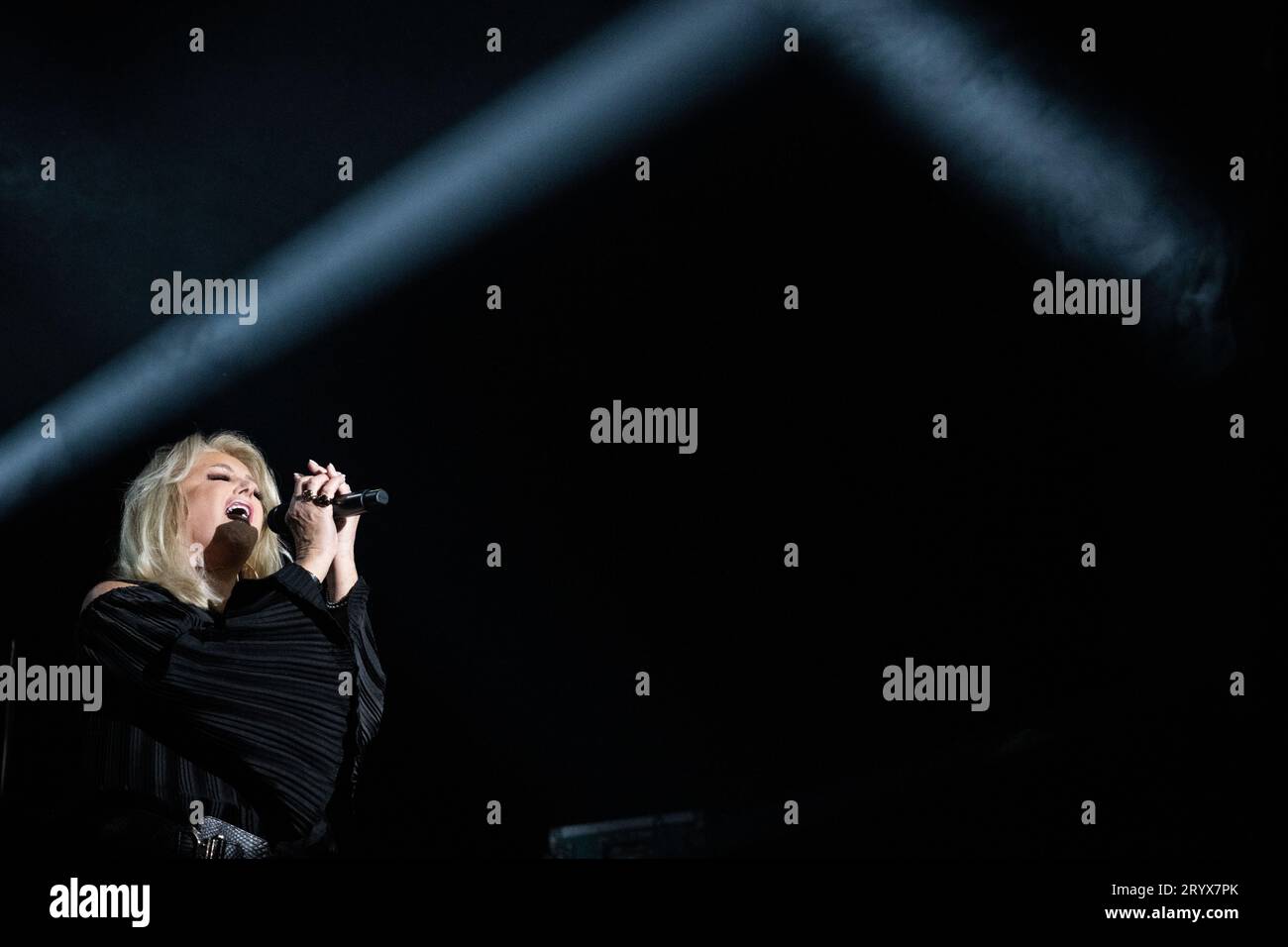 Berlin, Germany. 02nd Oct, 2023. Singer Bonnie Tyler sings during a