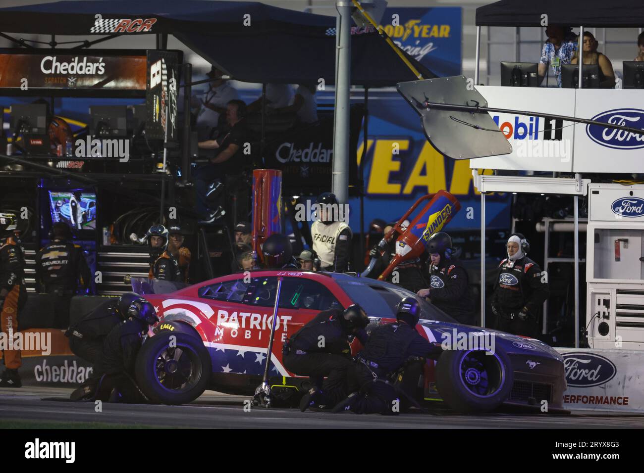 NASCAR Cup Series 2023 Quaker State 400 Available at Walmart Stock