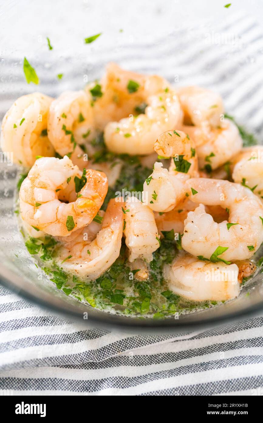 Shrimp peeled with tails hi-res stock photography and images - Alamy