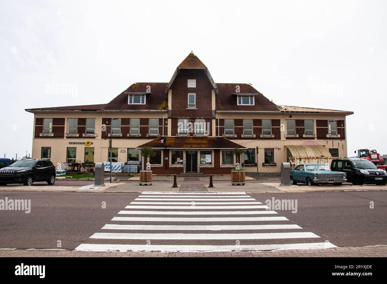 Post office in St. Pierre, France Stock Photo Alamy