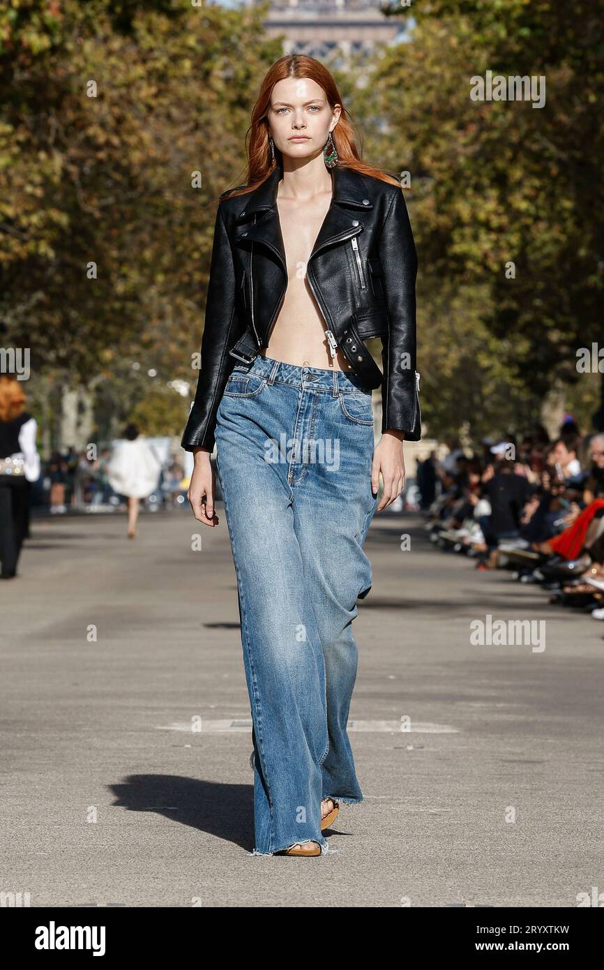 STELLA McCARTNEY Spring/Summer 2024 Runway during Paris Fashion Week ...