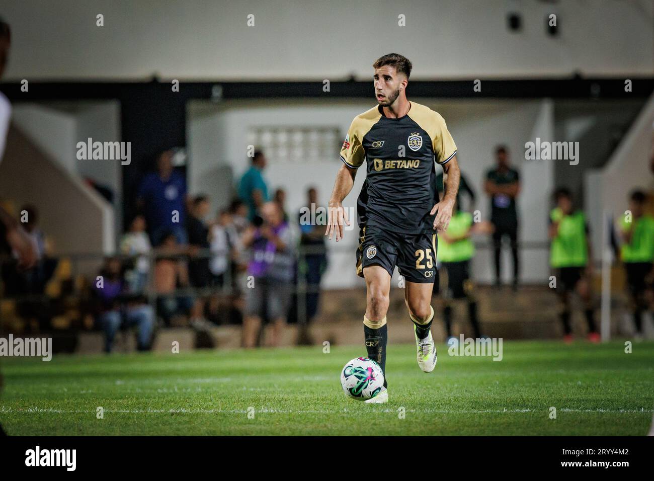 X during Liga Portugal Betclic 23/24 game between SC Farense and Sporting  CP at Estadio de Sao Luis, Faro. (Maciej Rogowski Stock Photo - Alamy