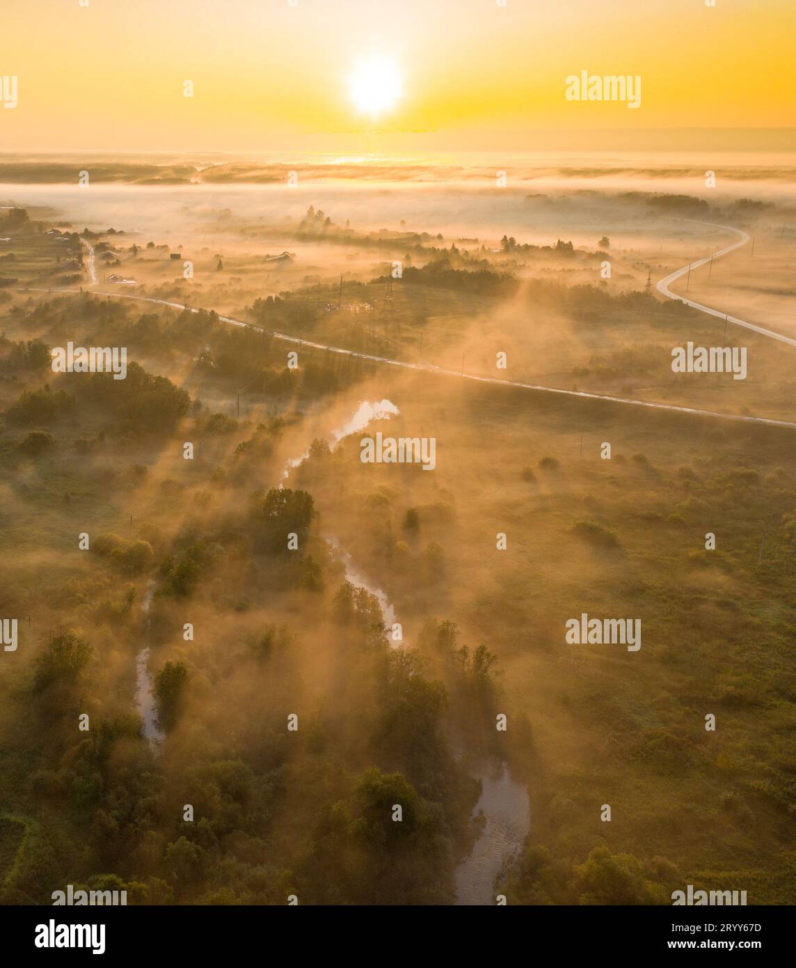 Beautiful atmospheric photography hi-res stock photography and images ...