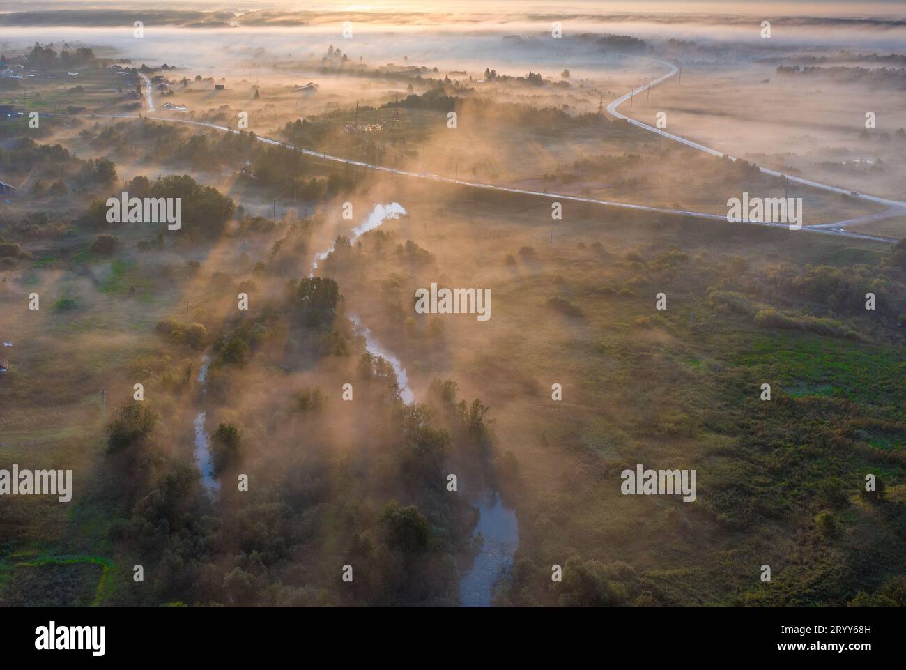 Beautiful atmospheric photography hi-res stock photography and images ...