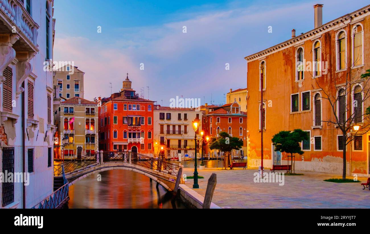 Venice landmarks hi-res stock photography and images - Alamy