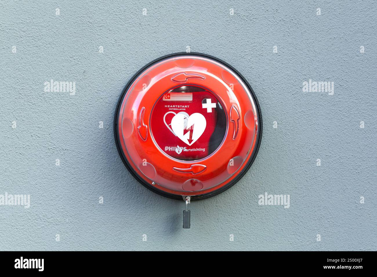 Utrecht, the Netherlands. 26 October 2024. AED heartstart defibrillator mounted on the wall. An AED, or automated external defibrillator, is used to h Stock Photo