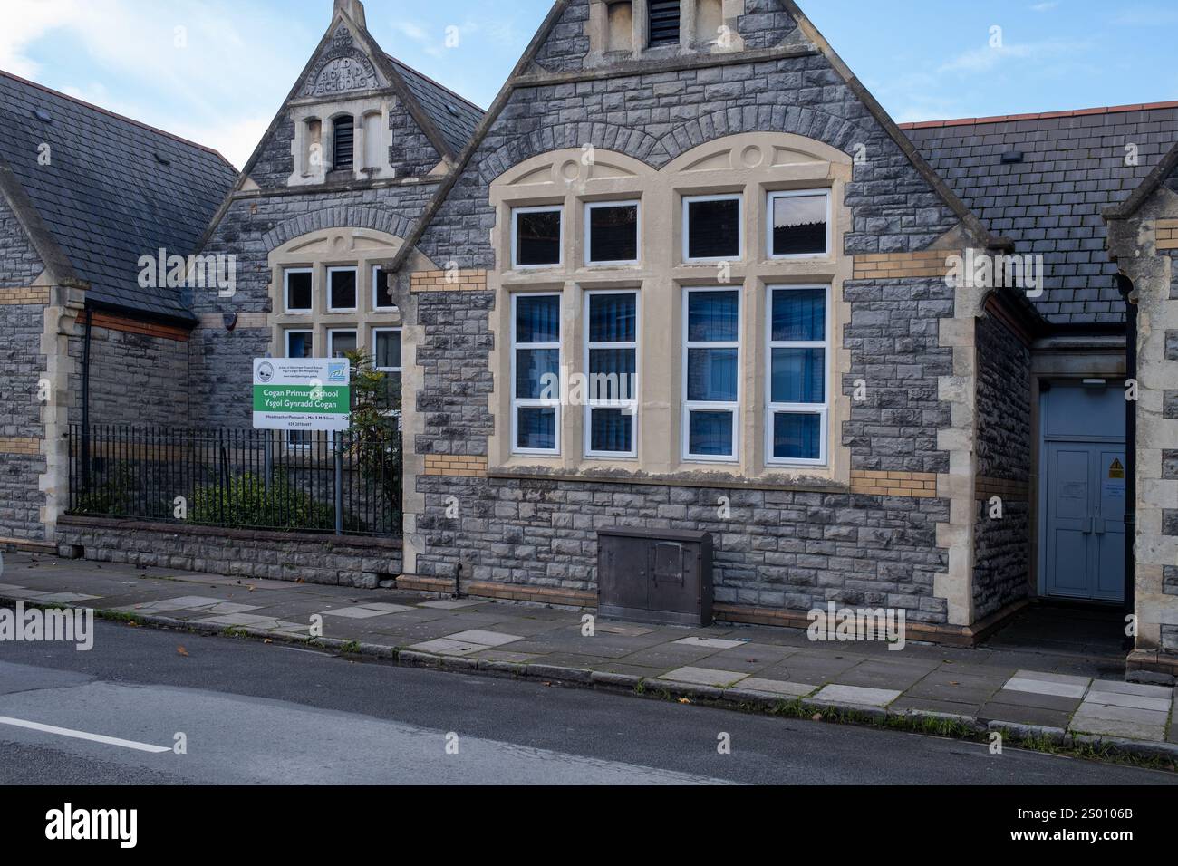 Cogan Primary School in Cogan near Penarth South Wales Stock Photo - Alamy