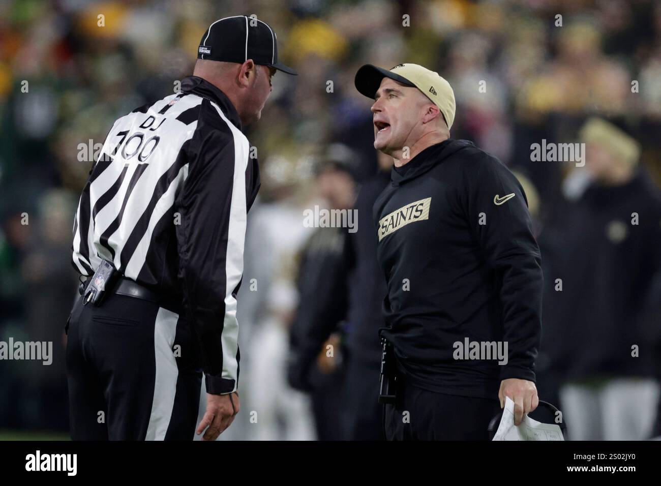 New Orleans Saints interim head coach Darren Rizzi challenges umpire ...