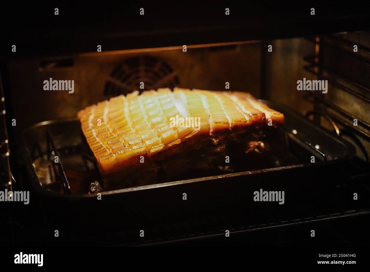 Oslo 20241224. Ribbe is in the oven for Christmas Eve. Photo: Beate Oma ...