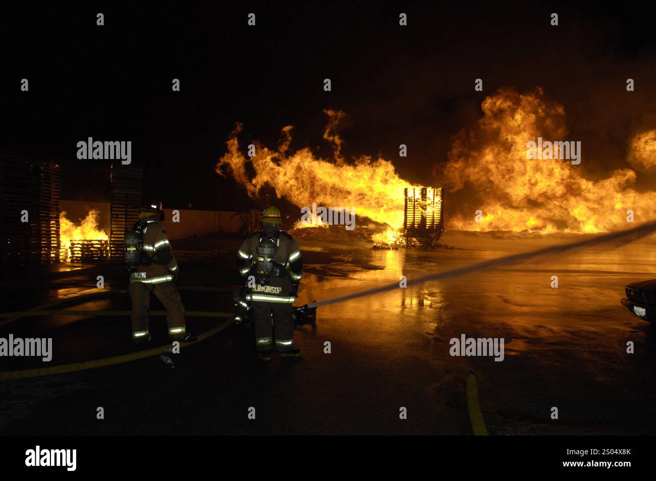 Ground fire hi-res stock photography and images - Alamy