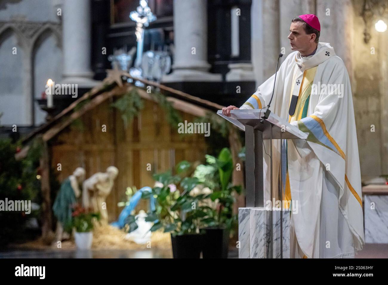 Picture of the midnight mass on Christmas eve in Mechelen, Tuesday 24