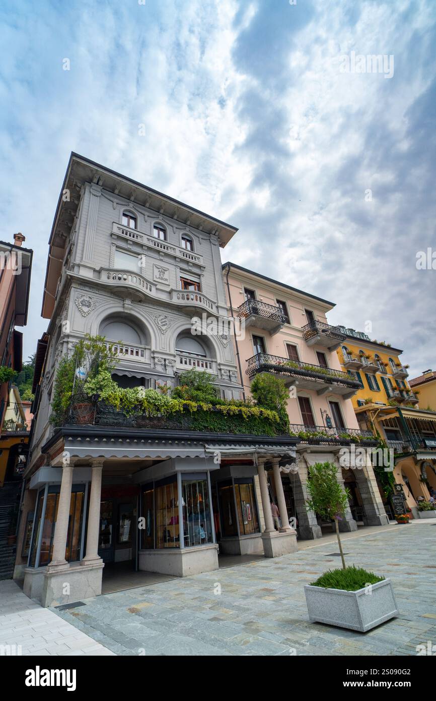 Row elegant historic european hi-res stock photography and images - Alamy